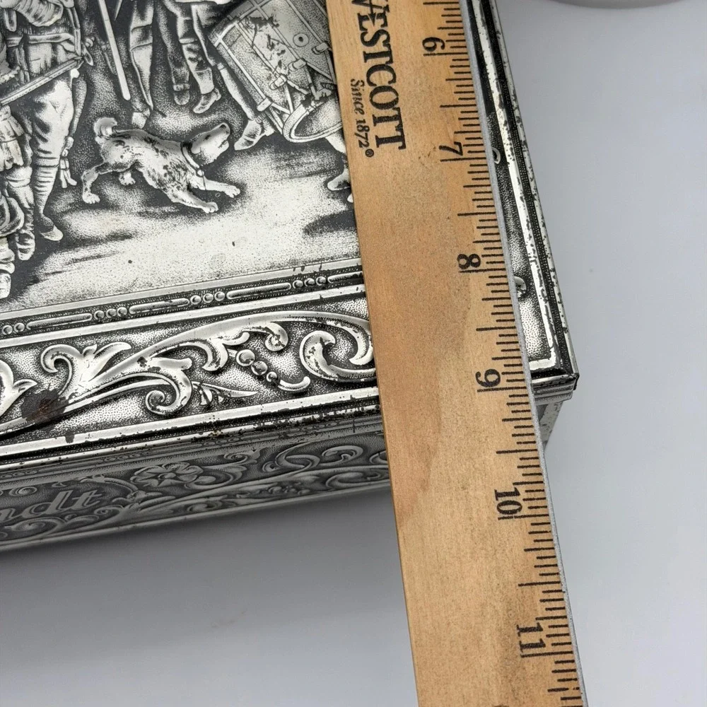 Vintage Victoria Biscuit Company Rembrandt The Night Watch Metal Relief Tin Box